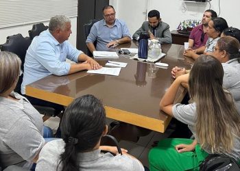 Marcondes reúne-se com agentes de endemias e ouve solicitações da categoria