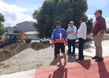 Parque Aracaju: Marcondes visita local e também a requalificação da pista de bicicross