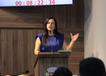 “Durante o ano todo só terá o Moto Paulo Afonso?” questiona Evinha cobrando o calendário de Eventos municipal