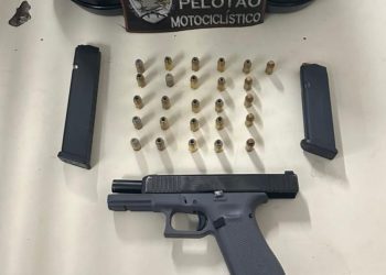 PM apreende pistola Glock calibre .40 e várias munições em Paulo Afonso-BA