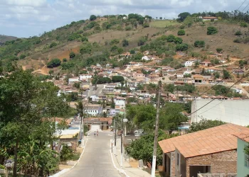 Um morre e outros dois ficam feridos após colisão entre motos em Água Branca-AL