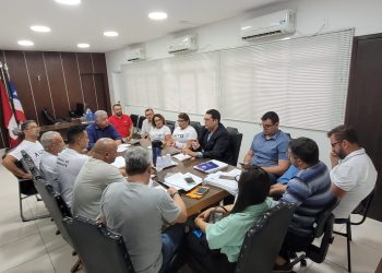 Marcondes reúne-se com comunidade, representantes da sociedade e Atlântico para tratar sobre melhorias no transporte público