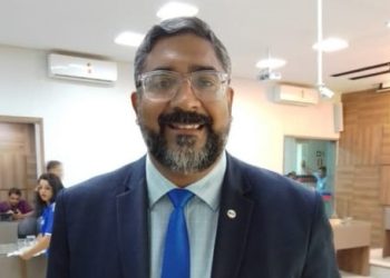 Vereador Jean Roubert solicita inclusão de Paulo Afonso no Programa Nacional de Segurança nas Escolas