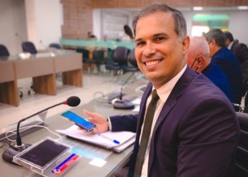 Marconi: “Não podemos ficar aqui com disputa de prefeito Luiz de Deus x Marcondes. É tudo enganação”