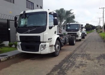 Cinco caminhões compactadores para a coleta do lixo estão sendo adquiridos pela Prefeitura de Paulo Afonso