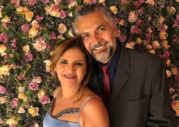 Dr. Nivanildo é homenageado por sua excelência técnica, dedicação e amor ao transformar vidas