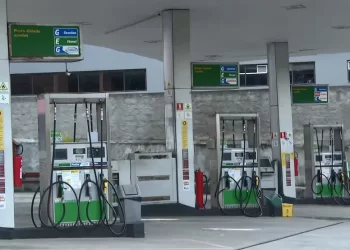 Procon-BA notifica Refinaria de Mataripe e monitora conduta em relação à nova política de preços da Petrobras