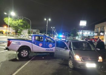 Paulo Afonso: perseguição policial, batida de carro com viatura da PM e prisão de suspeitos