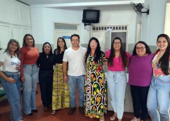 Prefeitura de Glória entrega EPIs para profissionais que participam do Projeto de Equoterapia, em parceria com o 20º BPM