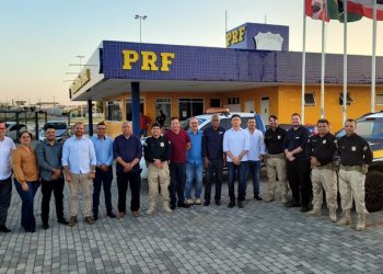 PRF, DNIT e Prefeitura de Paulo Afonso realizam reunião de alinhamento para implantação de ações de segurança viária