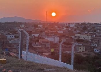 Defesa Civil da Bahia alerta para onda de calor que atinge o estado; Paulo Afonso e municípios da região serão afetados