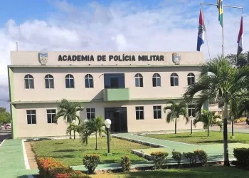Militares flagrados fazendo sexo na Academia da PM de AL são expulsos da corporação