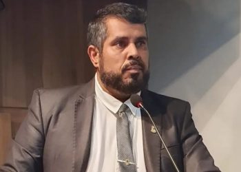 Prefeito de Paulo Afonso reduzirá o próprio salário e dos secretários para contenção de gastos, garante vereador Leco