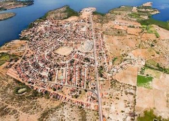 Glória-BA: Prefeitura entrega títulos de propriedade do Programa Regularização Fundiária Urbana de Interesse Social