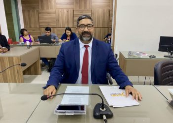 Vereador Jean Roubert denuncia falta de medicamentos em Paulo Afonso e priorização da manutenção do poder pela prefeitura