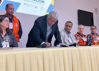 Prefeito de Paulo Afonso participa de Workshop PAE-PLANCON sobre segurança de barragens