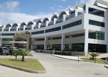 Jerônimo sanciona lei que cria 14 novos cargos no MP-BA e mais 9 promotorias, duas delas em Paulo Afonso