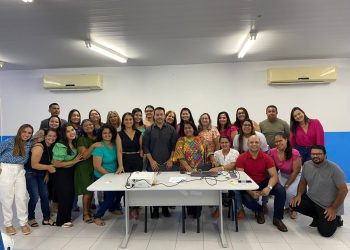 Prefeito de Glória, David Cavalcanti, se reúne com Comissão Intersetorial do Selo UNICEF (2021-2024)