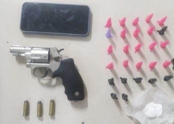 Ação da PM resulta em apreensão de arma de fogo e materiais Ilícitos em Jeremoabo-BA