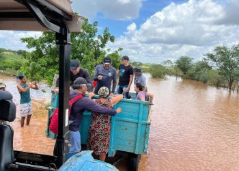Emergência na área rural de Paulo Afonso: em meio às chuvas torrenciais, Prefeitura atua para diminuir transtornos