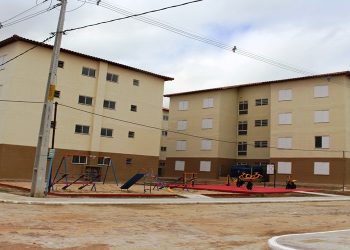 Suspeito de violência doméstica é preso em condomínio de Paulo Afonso (Lei Maria da Penha); vítima alega cárcere privado