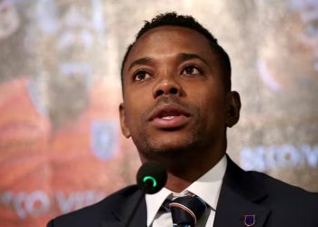 STJ decide que Robinho, condenado na Itália por estupro, deve cumprir pena no Brasil