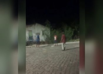 Garoto de 17 anos morre dias após ser vítima de paulada e ‘facãozadas’ em Glória, BA