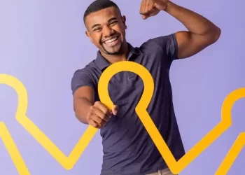 Baiano Davi é o grande vencedor do BBB 24 e leva prêmio de quase R$ 3 milhões