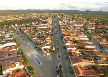 Policiais do 20º Batalhão conduzem agressor à delegacia por violência contra mulher em Macururé