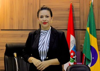 Evinha denuncia falta de assistência na saúde de Paulo Afonso: transporte precário e academia da saúde abandonada