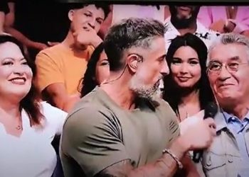 Pauloafonsino Edson Mendes arranca gargalhadas ao participar do ‘Caldeirão com Mion’ na homenagem a Caetano e Bethânia (ASSISTA)