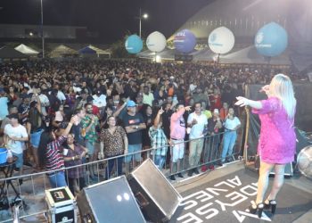 Arraiá da Rua D abriu festejos juninos em Paulo Afonso (FOTOS)