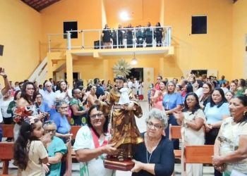 Com o tema “Santo Antônio, Guia e Força na Renovação da Fé”, Glória-BA inicia tradicional Trezena com devoção e compromisso cívico
