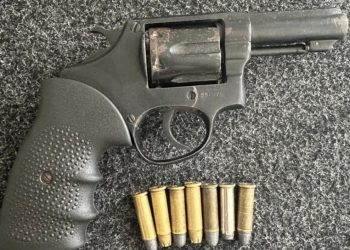 Paulo Afonso: homem é preso por posse ilegal de arma de fogo após incidente com disparos e uma pessoa baleada