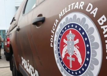 Policiais do 20º BPM conduzem homem à delegacia por posse de drogas no Bairro Tancredo Neves III, Paulo Afonso