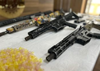 Forças da Segurança fecham cerco contra facções e apreendem 70 fuzis em 2024, diz SSP-BA