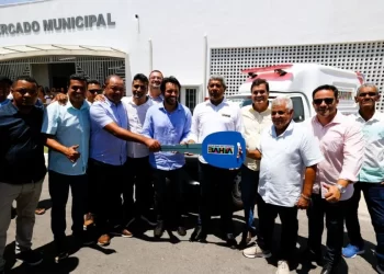 Em dia de entregas, Chorrochó recebe investimentos em saúde, esporte, mobilidade e infraestrutura hídrica