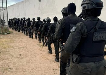 Operação no presídio de Paulo Afonso mira impedir crimes violentos, bloquear comunicação e entrada de materiais ilícitos