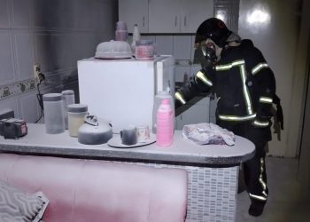 15º BBM atua em princípio de incêndio em residência no centro de Paulo Afonso