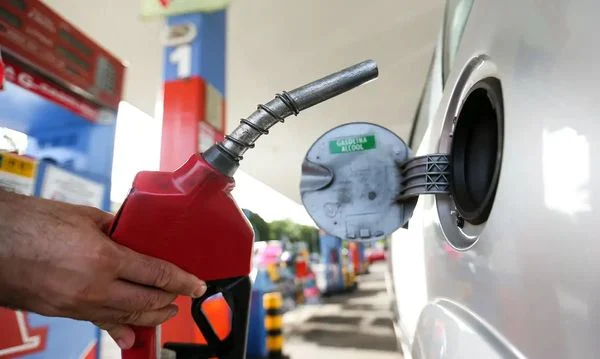 posto-de-gasolina-2591674-article