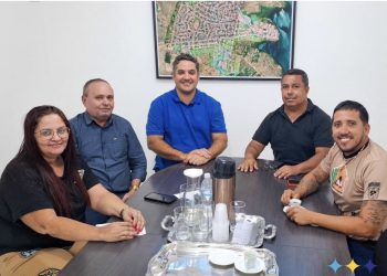 Prefeitura de Glória-BA realiza reunião de planejamento para Cultura, Turismo e Esporte