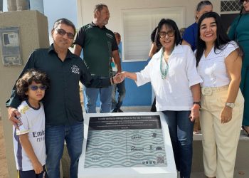 Prefeita Vilma Negromonte marca a inauguração do Sistema Fotovoltaico para Crianças com TEA em Glória-BA