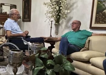Um reencontro de histórias e lealdade: Luiz de Deus recebe visita de Aleluia
