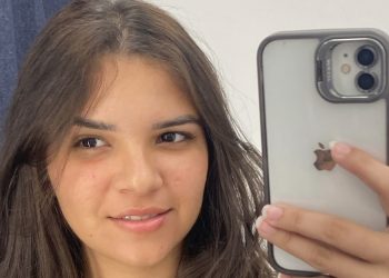 “Uma menina muito doce”: Record TV conta quem era Raissa, jovem de Paulo Afonso morta em Curitiba que será sepultada no dia do seu aniversário