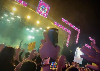 Adeyse, Toca do Vale, Miquéias e Marcynho agitam sexta de sucesso nos festejos de Glória-BA