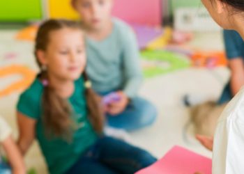 Divulgado o resultado da análise curricular do processo seletivo simplificado para o cargo de Assistente Cuidador