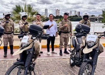 Paulo Afonso recebe 1 viatura pick-up e 5 motoviaturas da PM para reforçar a segurança pública