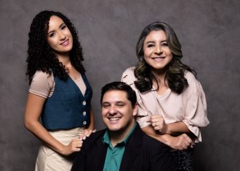 Trio Rei de Paulo Afonso participa de concurso nacional da Gravadora Novo Tempo e precisa do seu voto