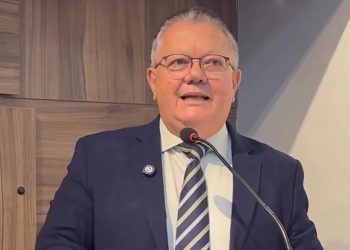 Vereador Celso Brito cobra esclarecimentos sobre demissões e rescisões não quitadas pela Prefeitura de Paulo Afonso