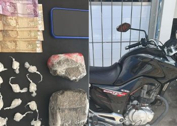 Suspeito é flagrado com cocaína e maconha após perseguição policial em Paulo Afonso